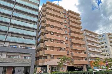 スカーラ池袋西の外観（北東側から）