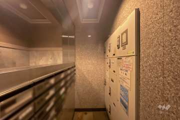 宅配ボックスと共用ポスト