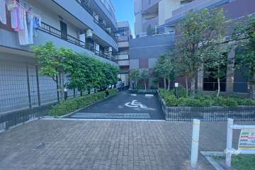 敷地内駐車場（屋外平面式）
