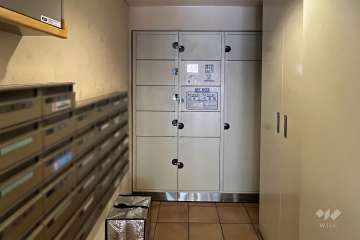 宅配ボックスと共用ポスト