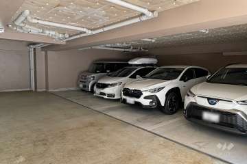 敷地内駐車場（屋内平面式）