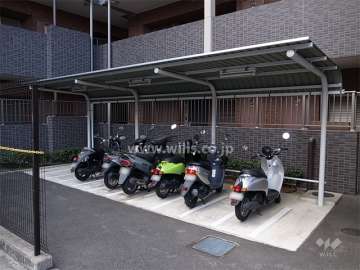バイク置き場