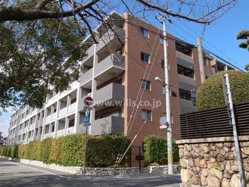 Brilliaプラネ芦屋伊勢町の外観（南東側から）