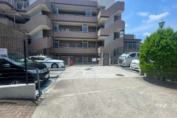 敷地内駐車場（屋外機械式）