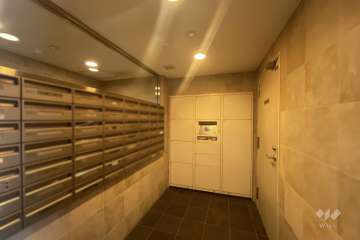 宅配ボックスと共用ポスト