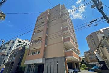 クィーンシティ大山の外観（北西側から）