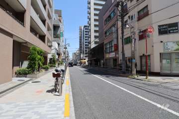 敷地南西側の前面道路　