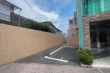 敷地内駐車場（屋外平面式）