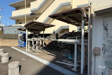 駐輪場（屋根あり）