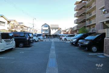 敷地内駐車場（屋外平面式）