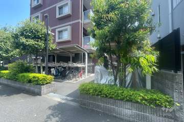 駐輪場（屋根付き）