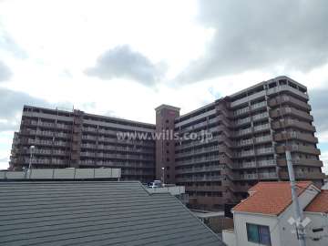 セレッソコート伊丹ガーデンシティの外観（北側から）