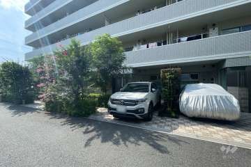 敷地内駐車場（屋外平面式）