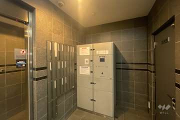 宅配ボックスと共用ポスト　