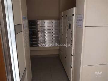 宅配ボックスと共用ポスト