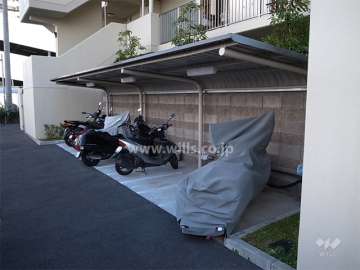 バイク置き場