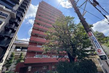 トーカンマンション大山の外観（北西側から）