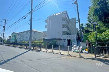 トップ成増第3の外観（南西側から）