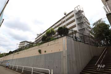 ハイネス上板橋の外観（北西側から）