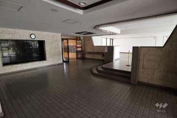 エントランスホール