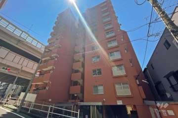 パラスト大山の外観（北西側から）