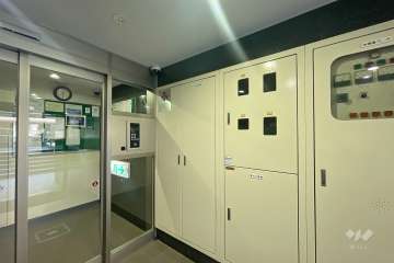 エントランスはオートロック付きです。