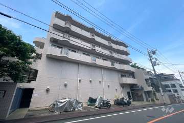 プレール東武練馬の外観（南東側から）