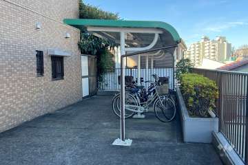 駐輪場・バイク置場　