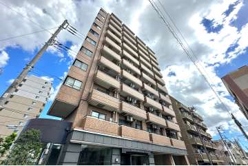 ライオンズマンション大山幸町の外観（北西側から）