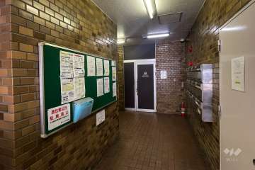 エントランスホール