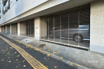 敷地内駐車場（屋内平面式）