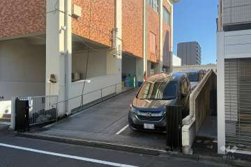 敷地内駐車場（屋外平面式）