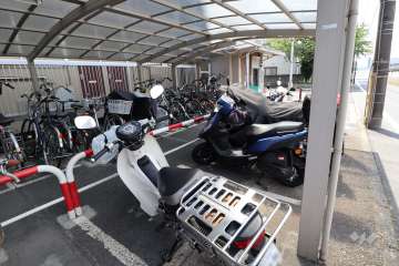 バイク置場