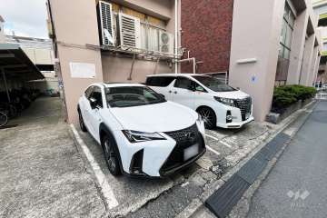 敷地内駐車場（屋外平面式）