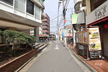 敷地東側の前面道路　　