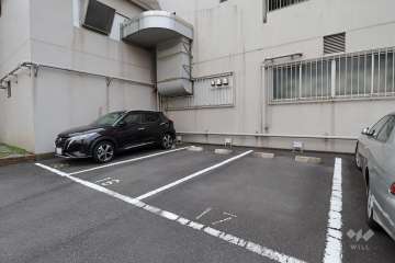 敷地内駐車場（屋外平面式）