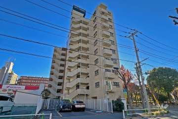 日神パレス西台第3の外観（東側から）