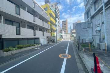 敷地東側の前面道路　
