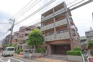グランヴェルジュ蓮根の外観（北西側から）