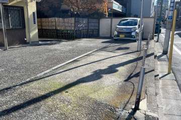 敷地内駐車場（屋外平面式）