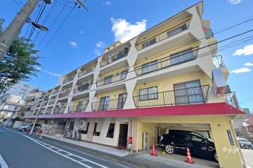 メゾンゴールドの外観（北西側から）