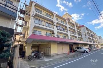 メゾンゴールドの外観（北東側から）