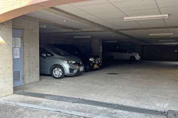 敷地内駐車場（屋内平面式）