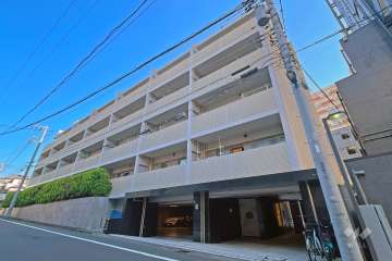 日神パレステージ池袋西の外観（南東側から）