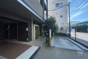 敷地内駐車場（屋外機械式）