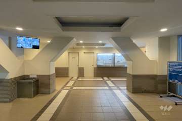 エントランスホール