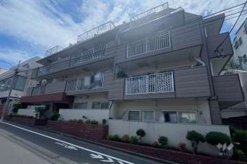 オリンポス成増の外観（北東側から）