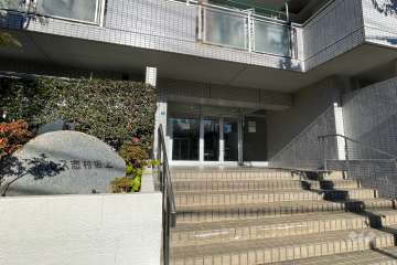 エントランスアプローチ　