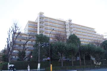 小豆沢パークファミリアB棟の外観（北東側から）
