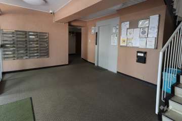 エントランスホール